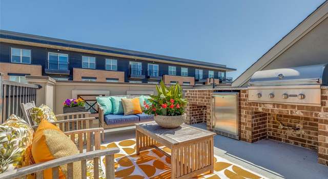 Photo of 2716 Flowering Peach Ln, Dallas, TX 75212