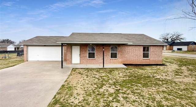 Photo of 217 Dean Ct, Granbury, TX 76049