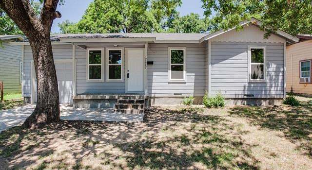 Photo of 2617 Pioneer St, Fort Worth, TX 76119