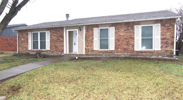 Photo of 8214 Woodside Rd, Rowlett, TX 75088