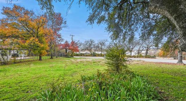 Photo of 7533 Foster Dr, Lake Worth, TX 76135