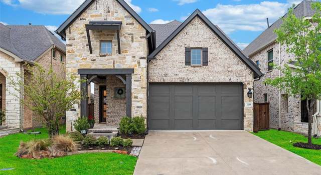 Property at 2233 Peters Colony Dr, Little Elm, TX 75036, 4 beds, 3 baths