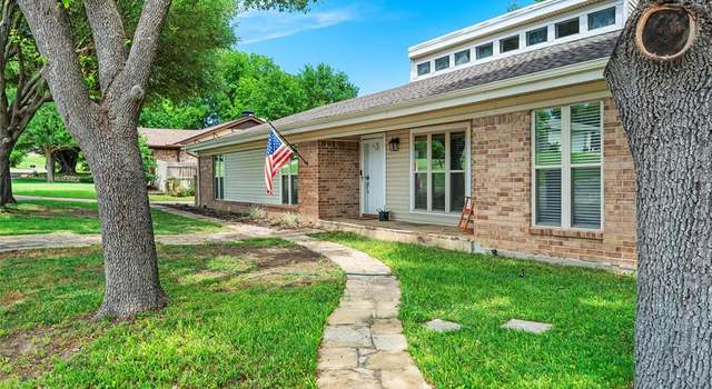Photo of 8724 Township Ct, Fort Worth, TX 76179