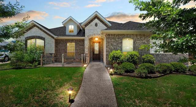 Photo of 415 Sagebrush Ln, Mcgregor, TX 76657