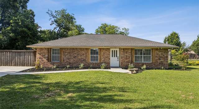 Photo of 321 Malero Dr, Grand Prairie, TX 75051