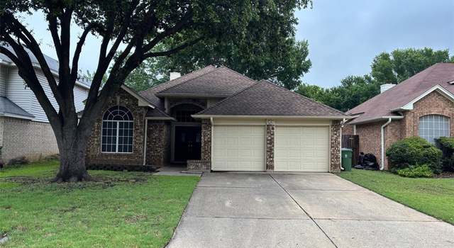 Photo of 5815 Polo Club Dr, Arlington, TX 76017