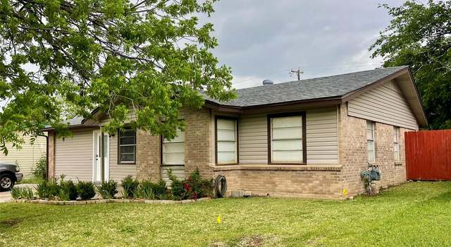 Photo of 2903 Hardy Pl, Arlington, TX 76010