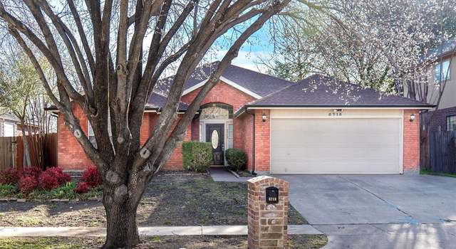 Photo of 5715 Marquette St, Arlington, TX 76018