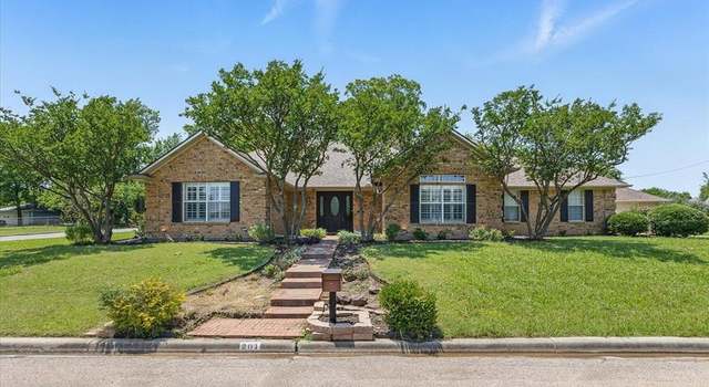 Photo of 201 Wilson St, Whitesboro, TX 76273