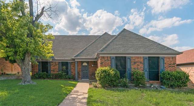 Photo of 2209 Country Oaks Dr, Garland, TX 75040