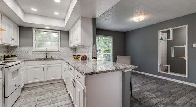 Photo of 2929 Forest Park Dr, Garland, TX 75040
