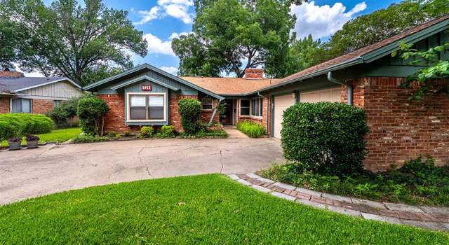 Photo of 5912 Whitman Ave, Fort Worth, TX 76133