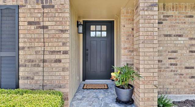 Photo of 5836 Sidewinder Trl, Fort Worth, TX 76131