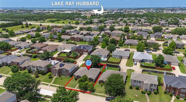 Photo of 1458 Foxwood Ln, Rockwall, TX 75032