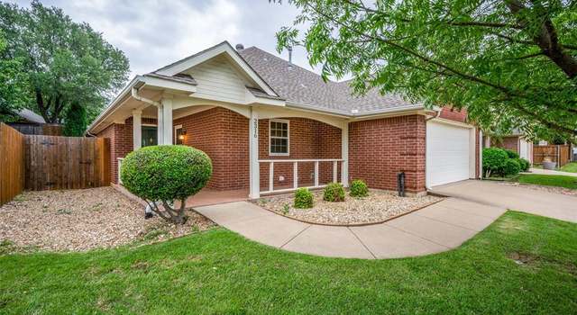Photo of 2316 Clermont Ln, Denton, TX 76205