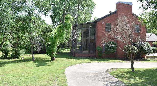 Property at 4912 Williford Rd, Sachse, TX 75048, 4 beds, 2.5 baths