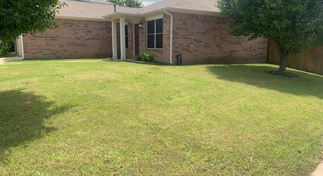 Photo of 4512 Hawk Ln, Sherman, TX 75092