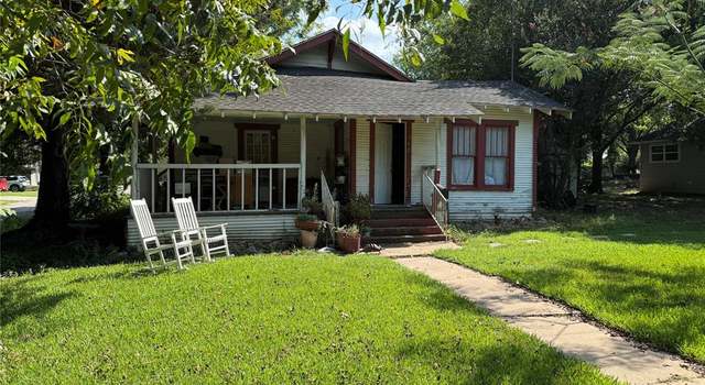 Photo of 242 E North St, Wills Point, TX 75169