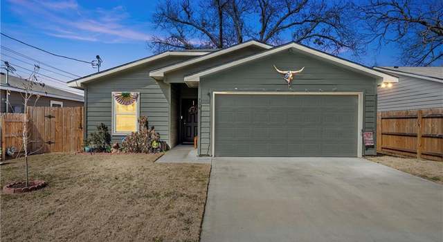 Photo of 704 E Pecan Ave, Waco, TX 76704