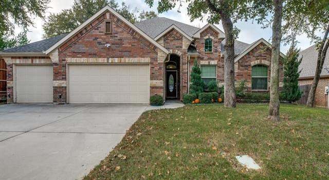 Photo of 1209 Greenwood Dr, Hurst, TX 76053