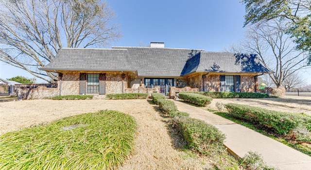 Photo of 1141 Mockingbird Cir, Ennis, TX 75119