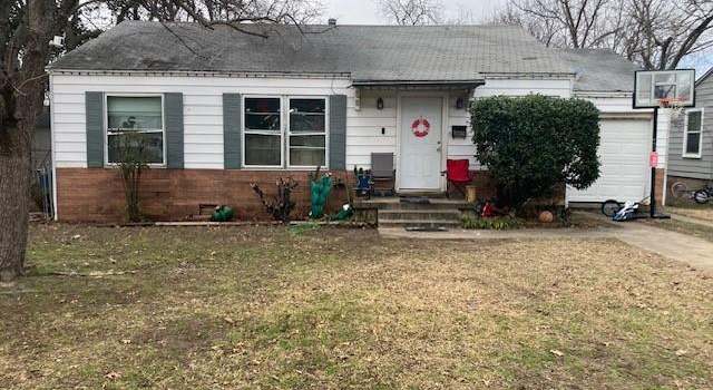 Photo of 5036 Gilbert Dr, Fort Worth, TX 76116