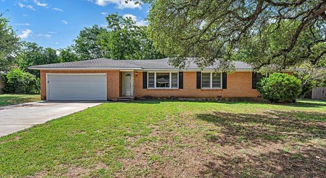 Photo of 9108 Red Oak Dr, Woodway, TX 76712