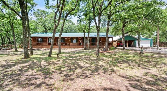 Photo of 1890 Oak Valley Ln, Corsicana, TX 75110