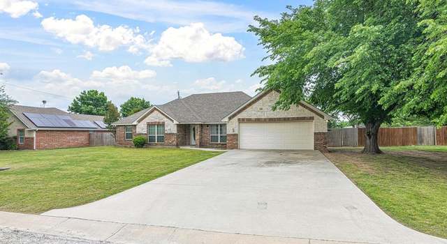 Photo of 104 Ashley St, Alvord, TX 76225