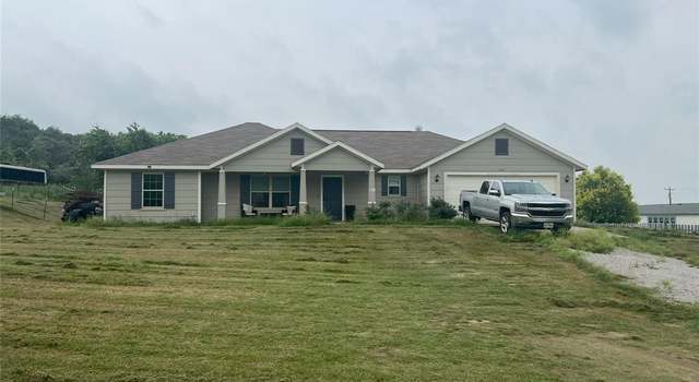 Photo of 306 Valley Lake Ct, Springtown, TX 76082
