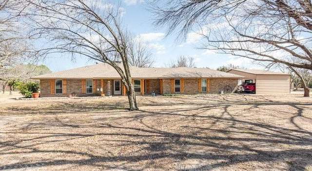 Photo of 390 Holly Ln, Lucas, TX 75002