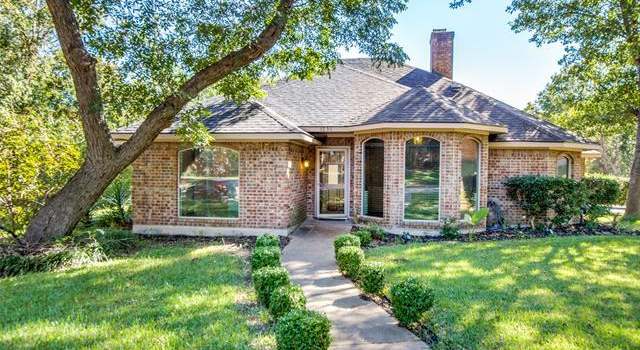 Photo of 1236 Cliff Trl, Desoto, TX 75115