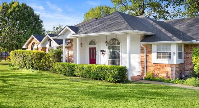 Photo of 218 Sunrise Ct, Palmer, TX 75152