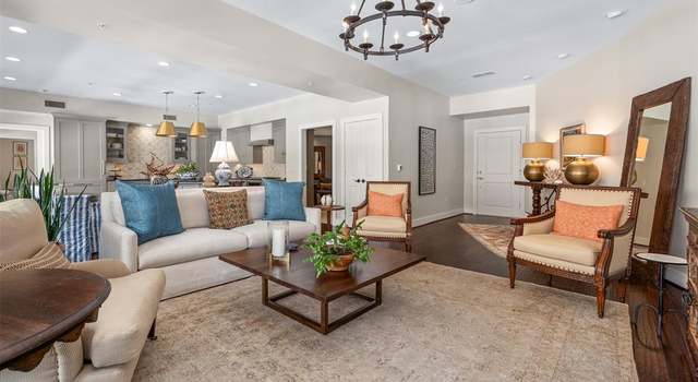 Photo of 411 W 7th St, Fort Worth, TX 76102