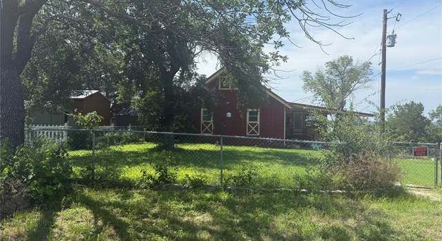 Photo of 2810 N Mountain View Rd, Granbury, TX 76048