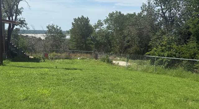 Photo of 2810 N Mountain View Rd, Granbury, TX 76048