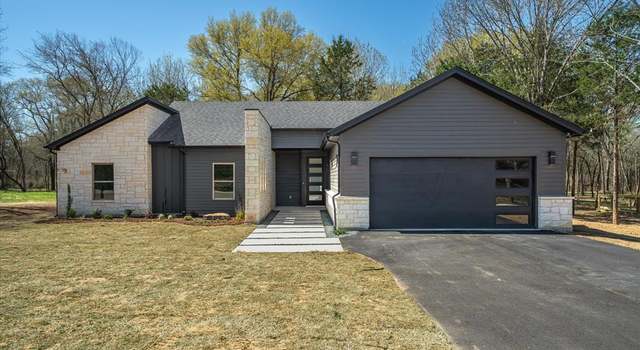 Property at 1892 VZ CR 3117 Rd, Edgewood, TX 75117, 3 beds, 2 baths