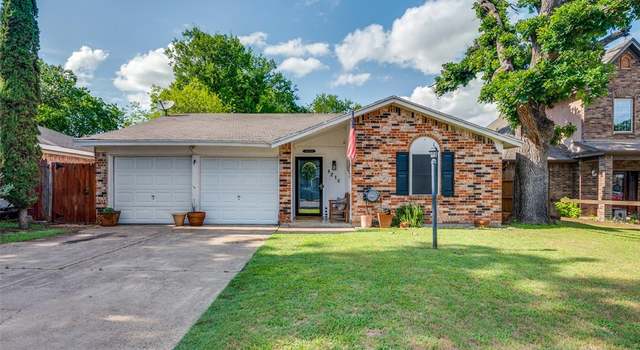 Photo of 8210 Sussex St, White Settlement, TX 76108