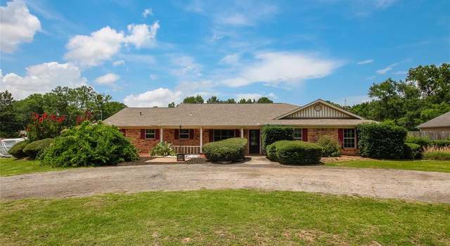 Photo of 1302 Jeff Davis Dr, Tyler, TX 75703
