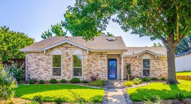 Photo of 2624 Briar Hill Dr, Carrollton, TX 75007