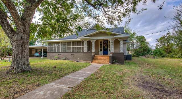 Photo of 339 N 1st St, Point, TX 75472