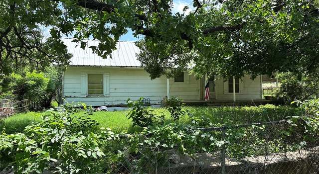 Photo of 1306 N Austin St, Comanche, TX 76442