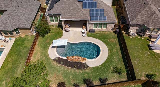 Photo of 4300 Round Valley Ln, Roanoke, TX 76262