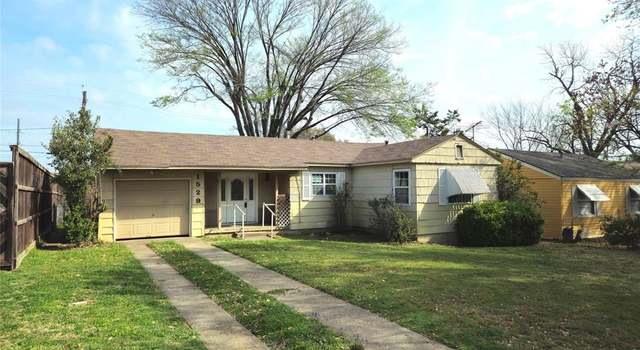 Photo of 1529 Park Ave, Garland, TX 75042