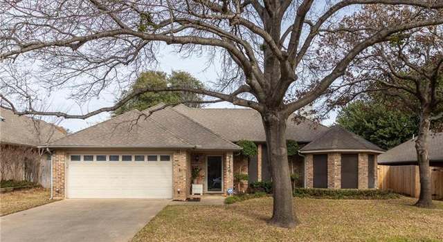 Photo of 2116 Steeplewood Dr, Grapevine, TX 76051