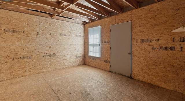 Photo of 2715 Crest Ave, Dallas, TX 75216