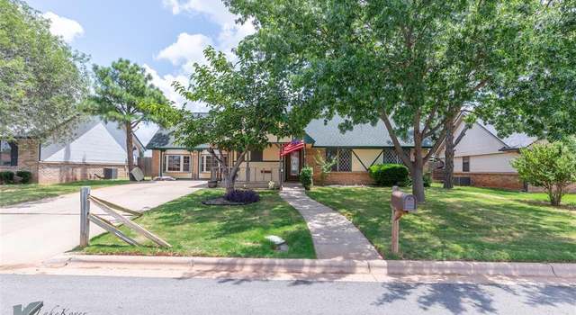 Photo of 809 Chanticleers Ln, Abilene, TX 79602