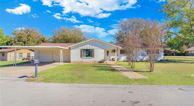 Photo of 807 Davis St, Grandview, TX 76050