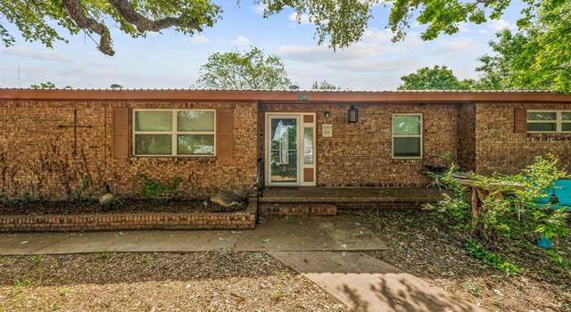 Photo of 1249 N Travis St, De Leon, TX 76444