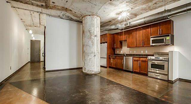 Photo of 1122 Jackson St #218, Dallas, TX 75202